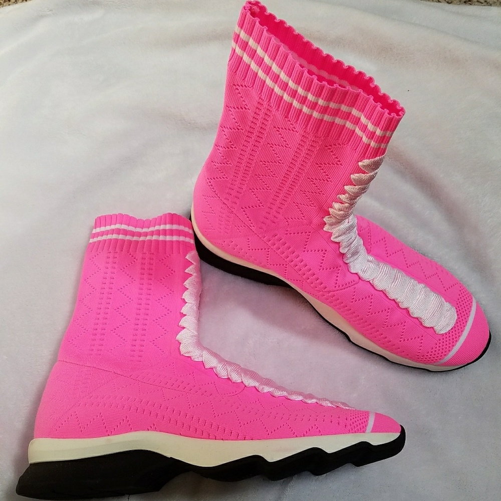 Fendi Neon Pink sock sneaker